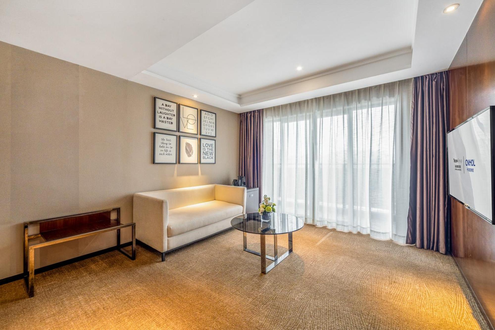 Zhonghao International Hotel Σενζέν Εξωτερικό φωτογραφία